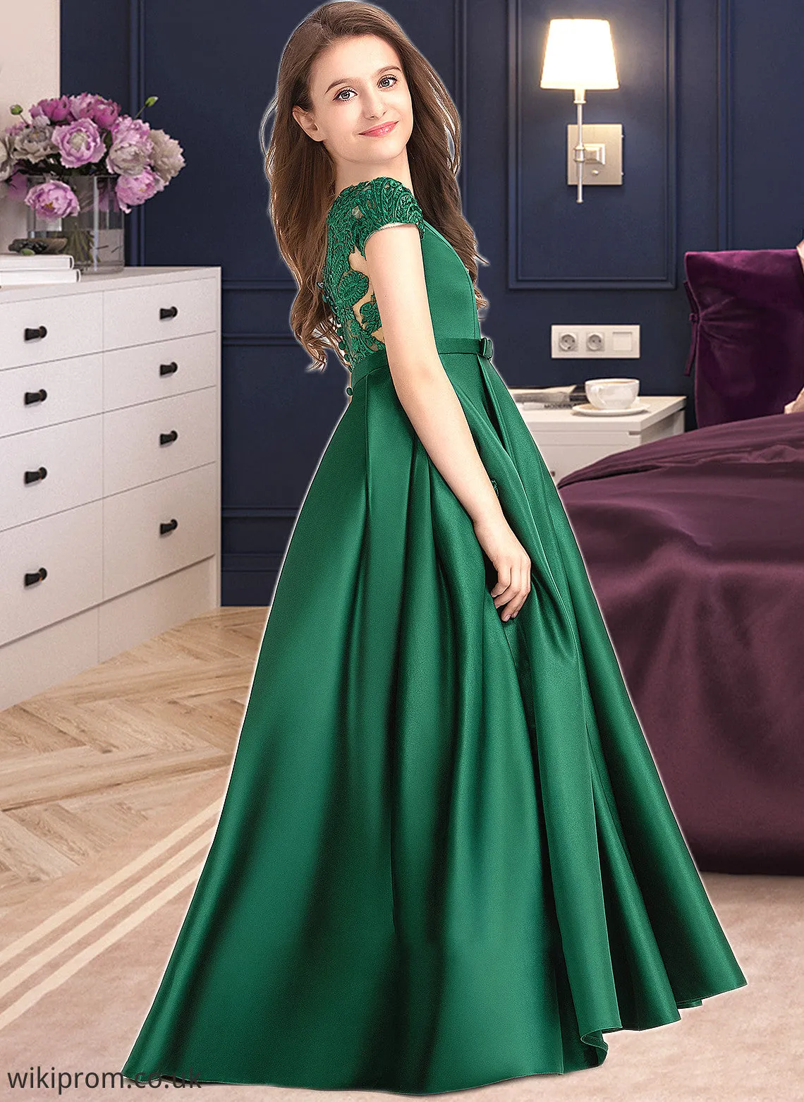 Aria Ball-Gown/Princess Scoop Neck Floor-Length Satin Lace Junior Bridesmaid Dress With Bow(s) Pockets SWKP0013311