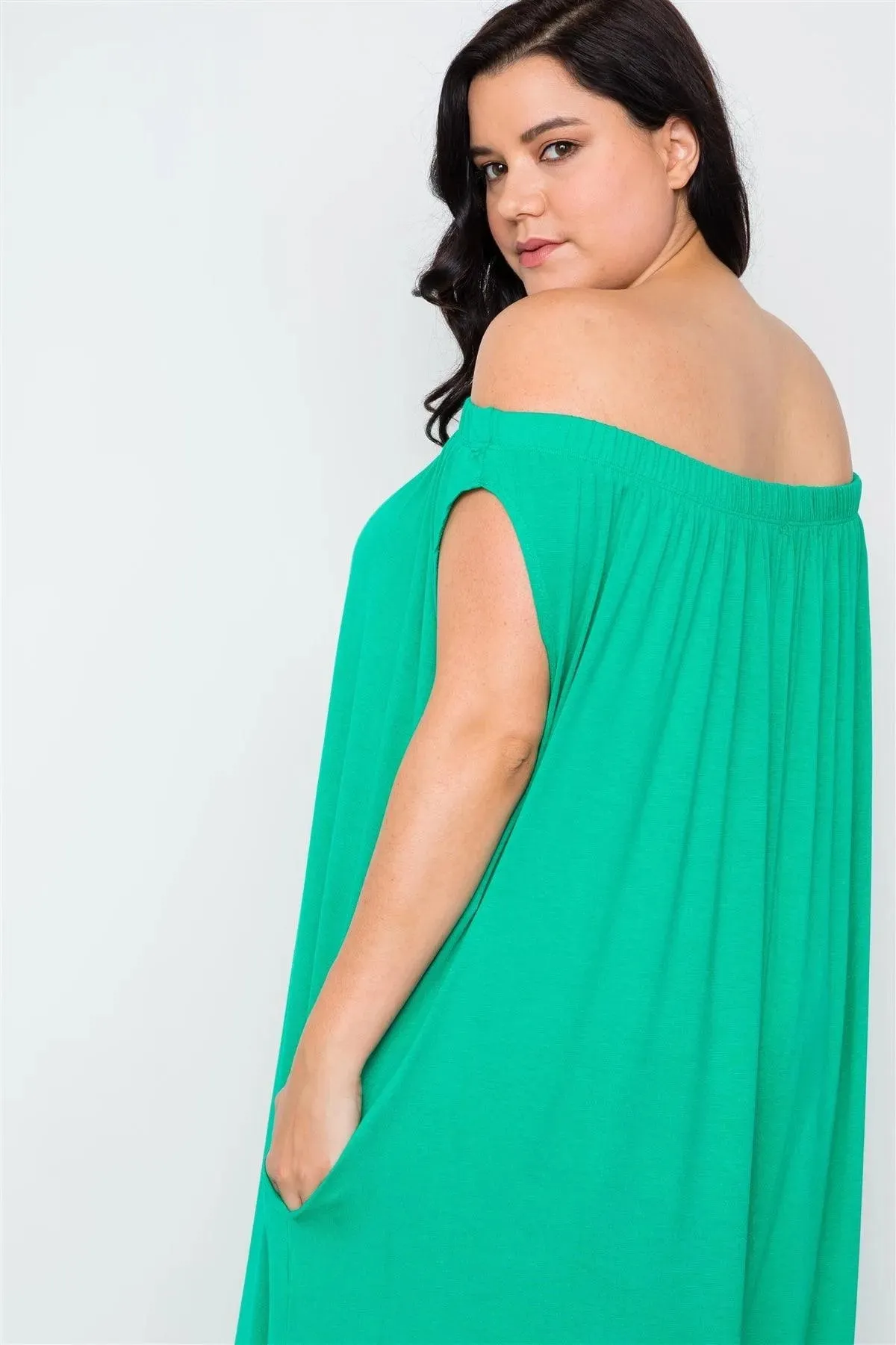 Plus Size Kelly Green Basic Off-The-Shoulder Jumpsuit