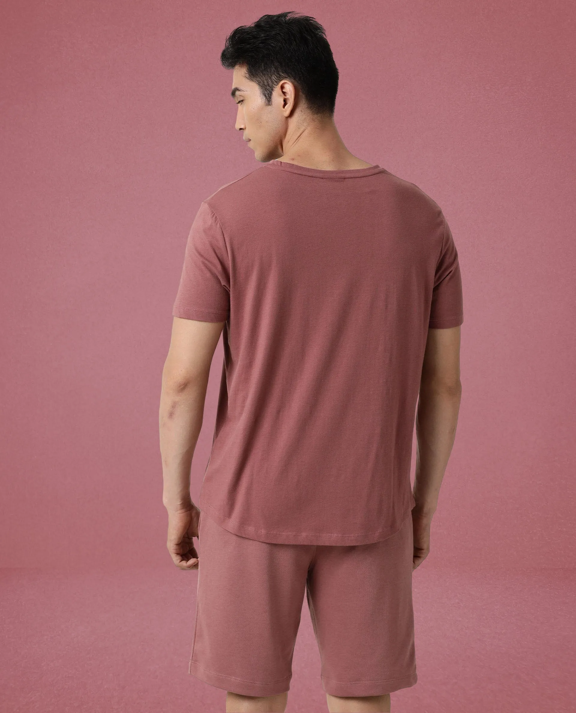 Rare Rabbit Articale Men's Cleok Pink Solid V-Neck Relaxed Fit Half Sleeves T-Shirt